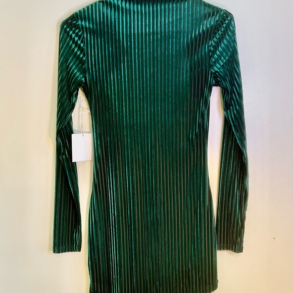 NWT Revolve  All The Ways Hi Lo Dress XS 
Green Striped Dress - Picture 6 of 6